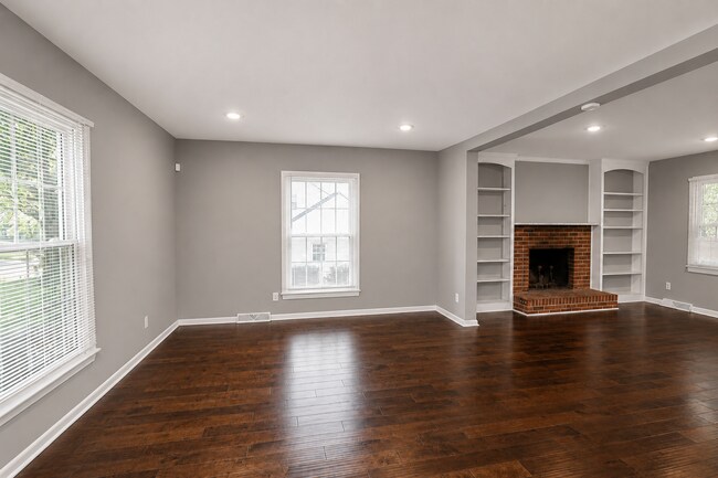 Foto del edificio - Coming Soon! Beautiful 4 Bedroom Home in South Park!