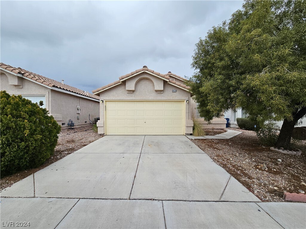 Primary Photo - 9428 Vista Ridge Ave