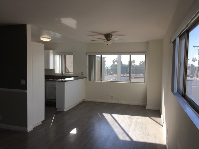 Foto del edificio - 39 20th Ave