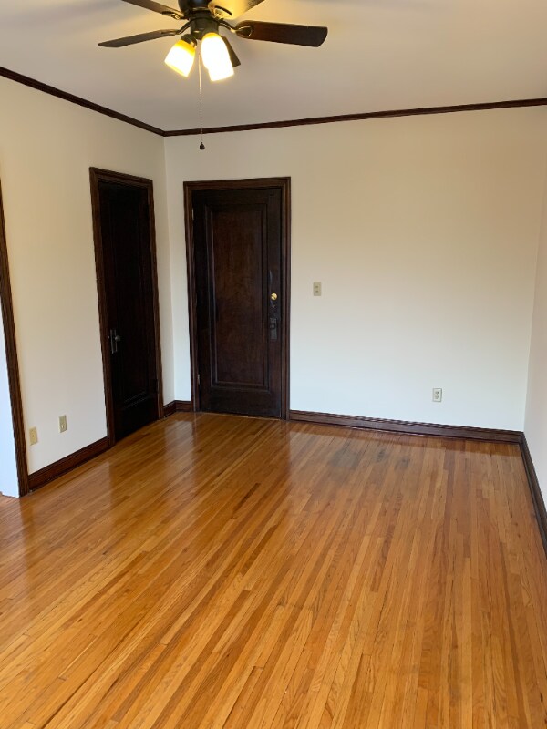 Foto del edificio - 145 S Chatsworth St