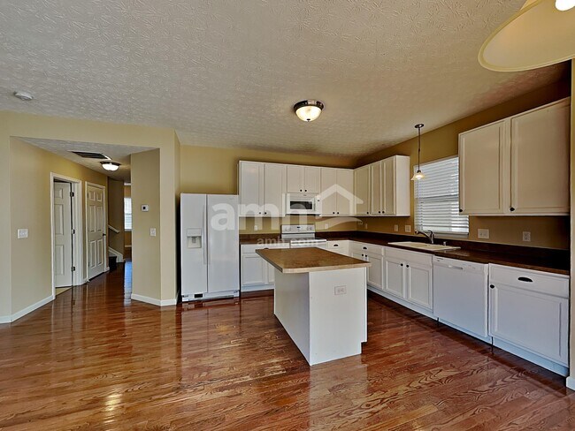 Foto del edificio - 9766 Soaring Breezes