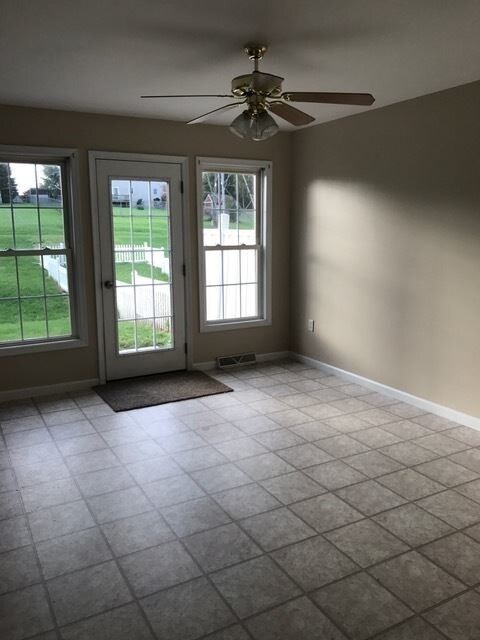 Building Photo - 310 Lighthouse Dr