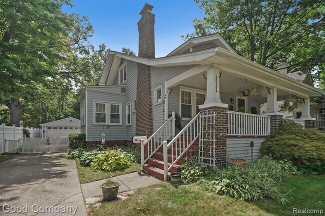 Foto del edificio - 211 W Lewiston Ave