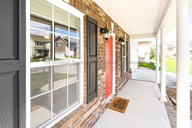Foto del edificio - 7356 Ladd Rd
