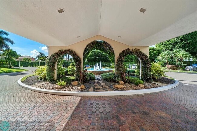 Foto del edificio - 7351 Promenade Dr