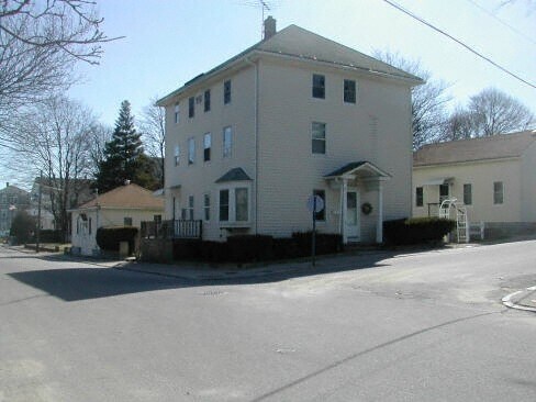 Primary Photo - 30 McNiff St