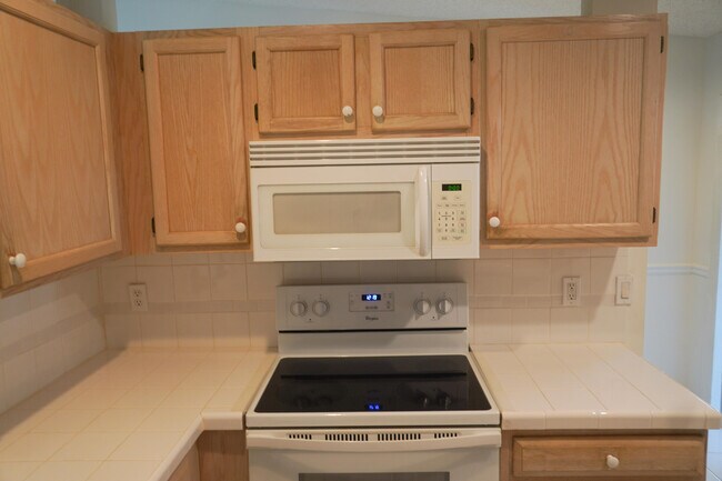 Foto del edificio - 3597 Miramontes Cir
