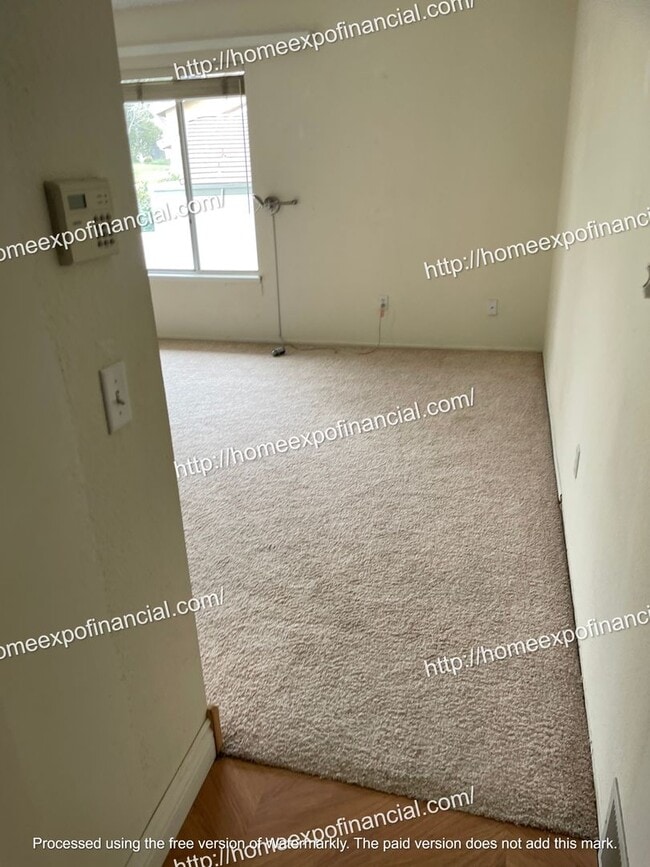 Building Photo - Nice House For Rent