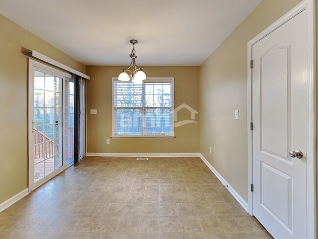 Foto del edificio - 1067 S Willhaven Dr