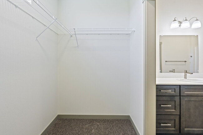 Building Photo - Lark View Village