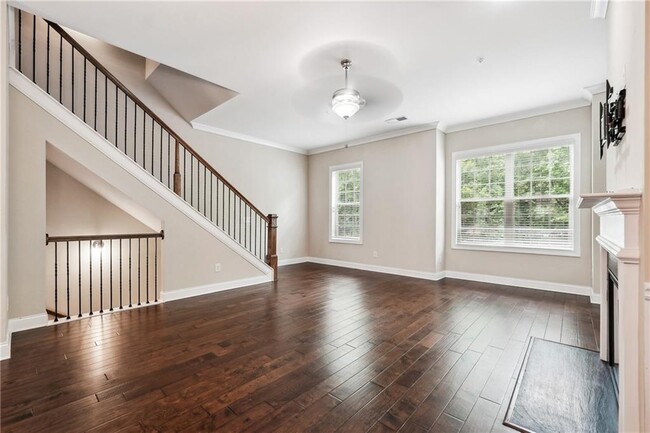 Building Photo - 2262 Tenor Ln