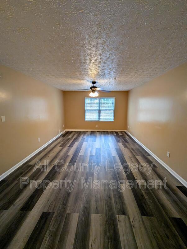 Foto del edificio - 5104 Fairington Village Dr