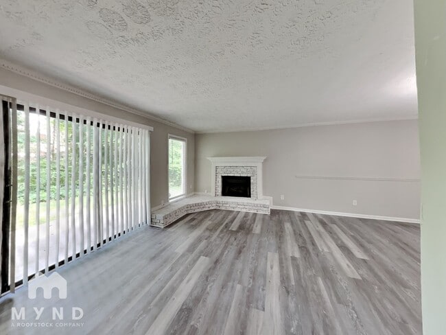 Foto del edificio - 4395 Coopers Creek Dr SE
