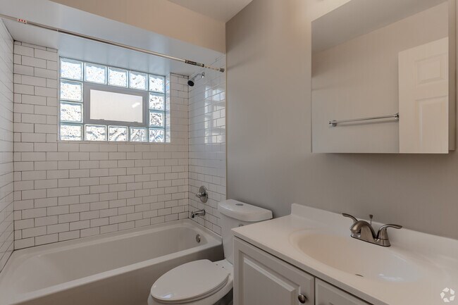 Foto del edificio - 8531 W Gregory St