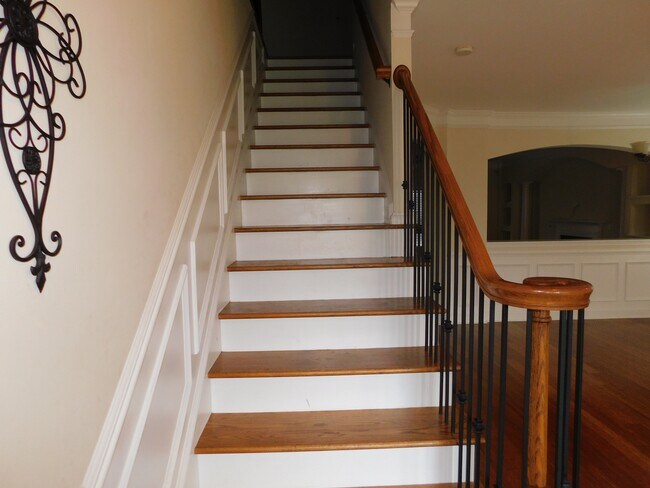 Foto del edificio - 123 Hackamore Ln