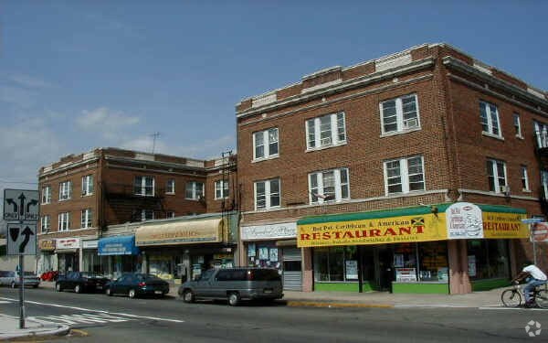 Foto principal - 1081 Stuyvesant Ave