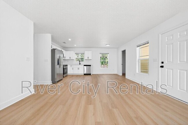 Foto del edificio - 5512 Crockett Ct