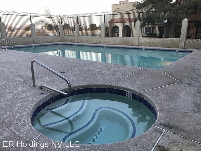 Building Photo - 2 br, 1.5 bath House - 879 Rhinegold Way