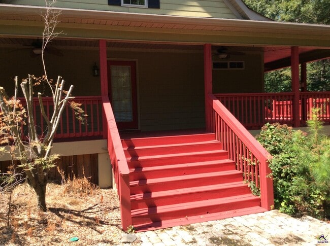 Building Photo - 464 Loblolly Ln