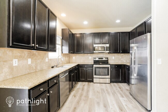 Building Photo - 7680 Bonterra Lane
