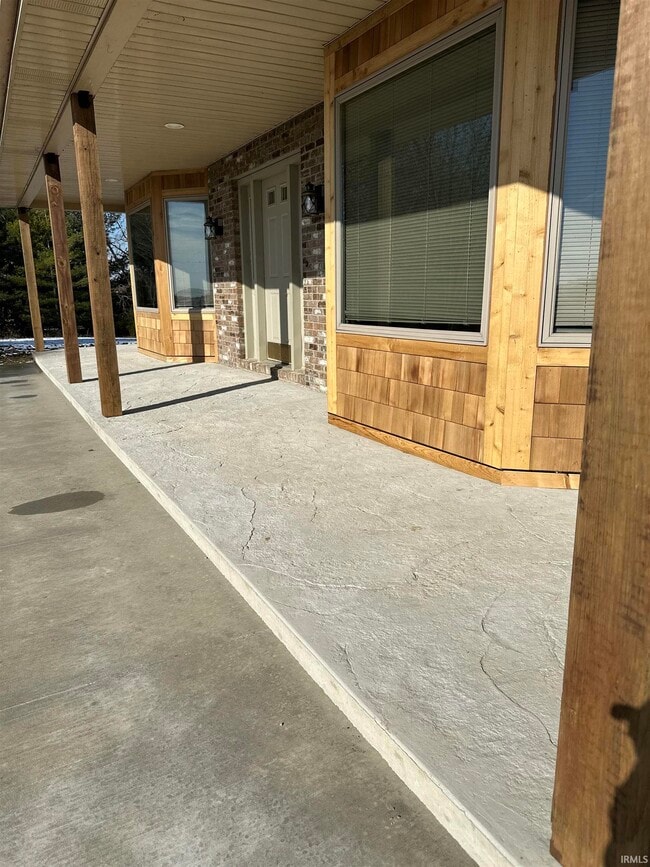 Building Photo - 22611 Campbell Rd