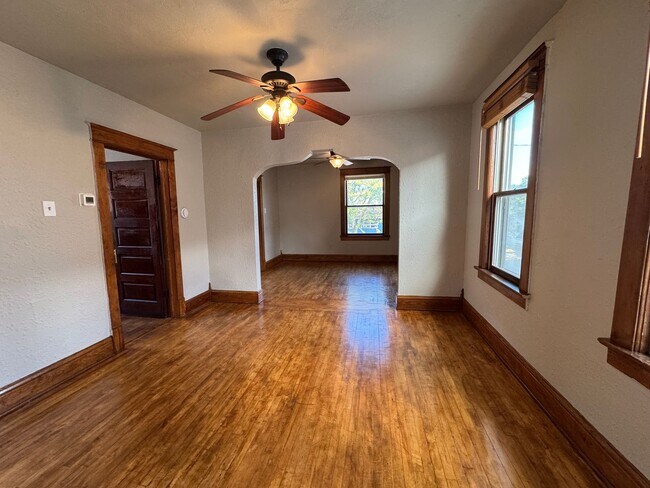 Building Photo - 3461 E Plankinton Ave