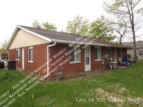 Building Photo - 4731 Stratsburg Dr