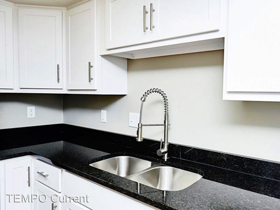 Foto del edificio - 422 E 11th St