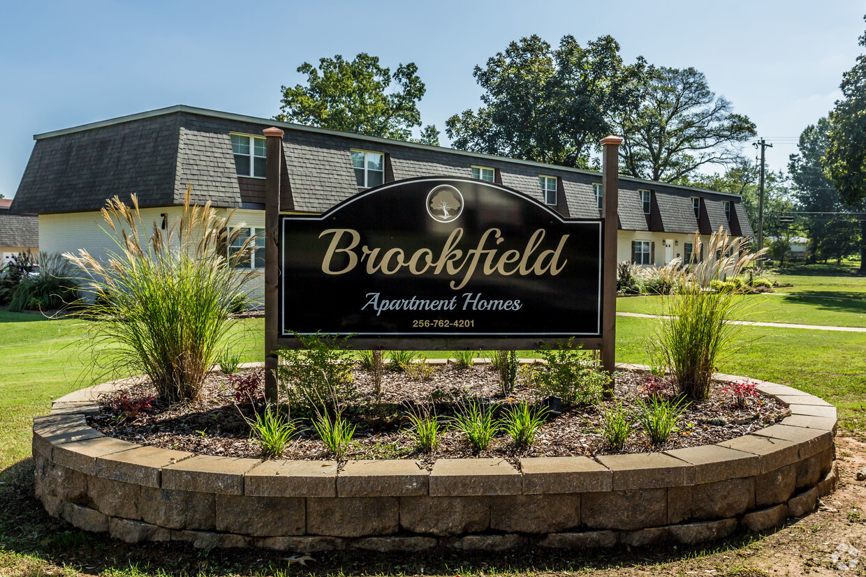 Foto principal - Brookfield Apartment Homes