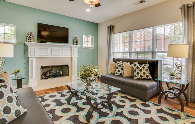 Foto del edificio - Swathmore Court Apartment Homes