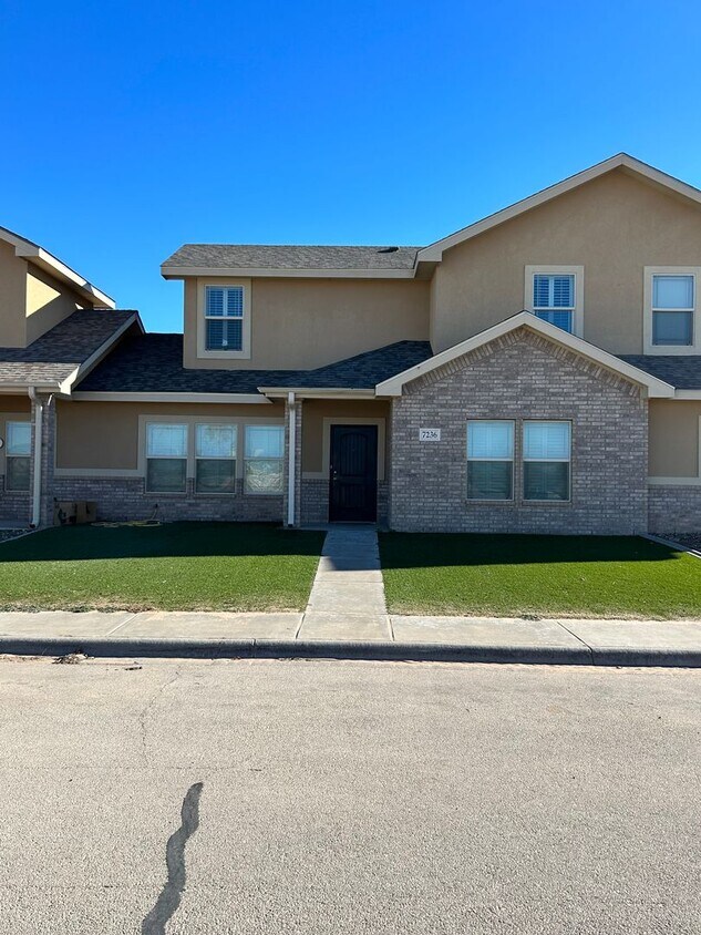 7236 Manford Ln, Odessa, TX 79765 Townhome Rentals in Odessa TX