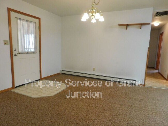 Foto del edificio - 13 Madeira Ct