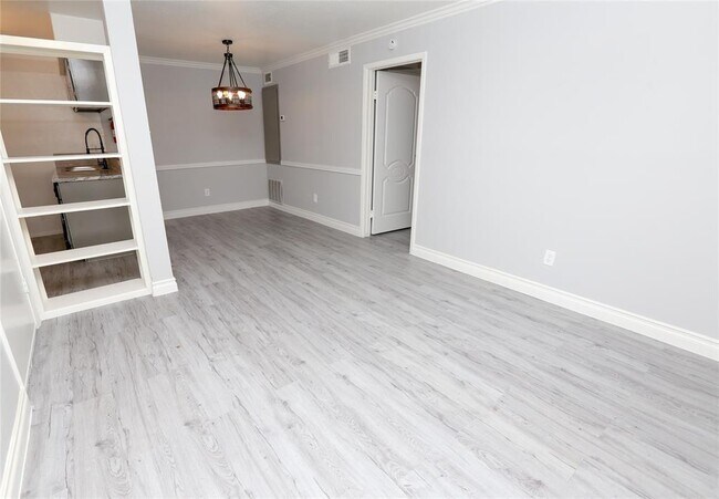 Foto del edificio - 2700 Westridge St