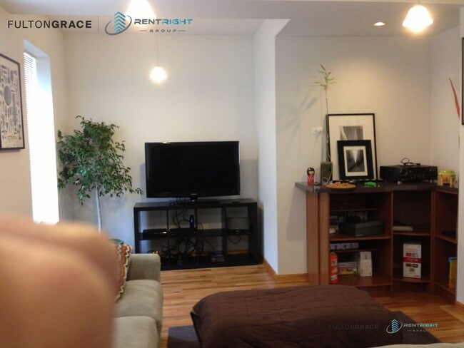 Foto del edificio - 1348 N Cleaver St