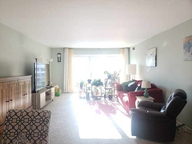 Living Room - 1200 Nicollet Mall