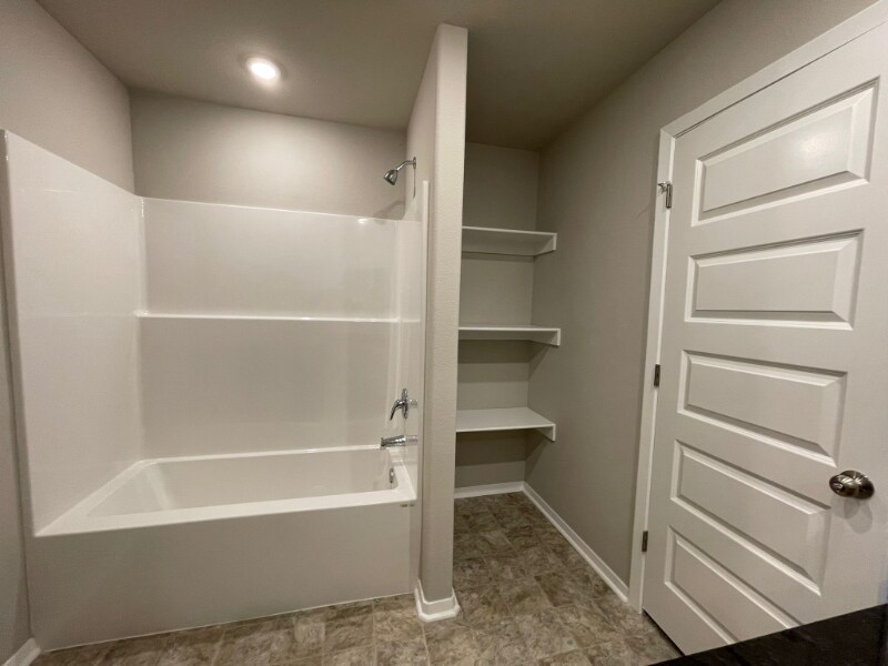 Foto principal - 1406 E Piedmont Ct