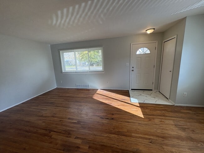 Building Photo - 20975 Poinciana St