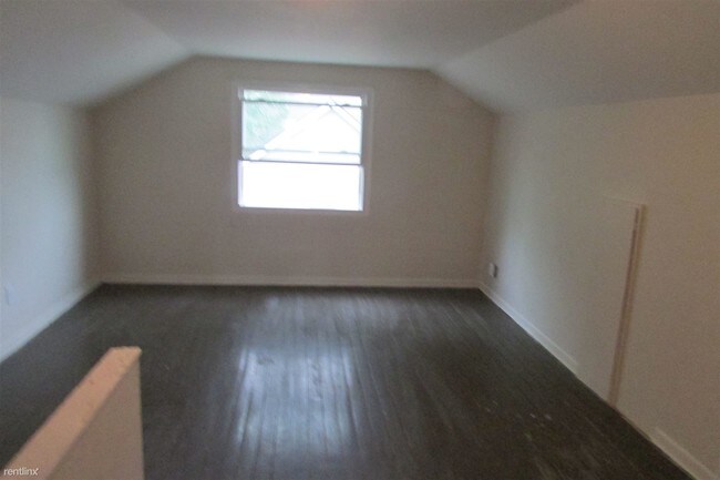 Foto del edificio - 2 br, 1 bath Duplex - 2120 Martindale Ave SW