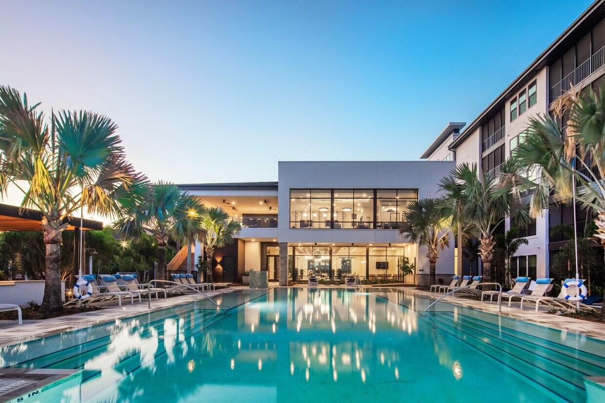 Jefferson Sand Lake Apartments Orlando
