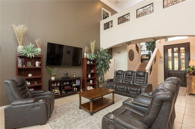 Foto del edificio - 5112 Nevis Dr