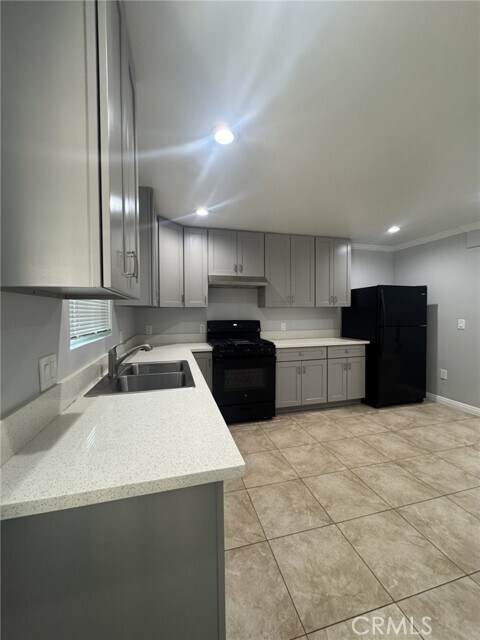 Foto del edificio - 18702 W Cohasset St