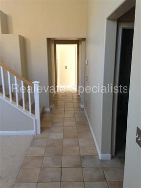 Building Photo - Beautiful Paloma Del Sol 5 bedroom home.