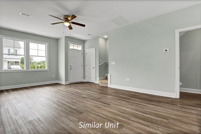 Building Photo - 305 Starfish Ln