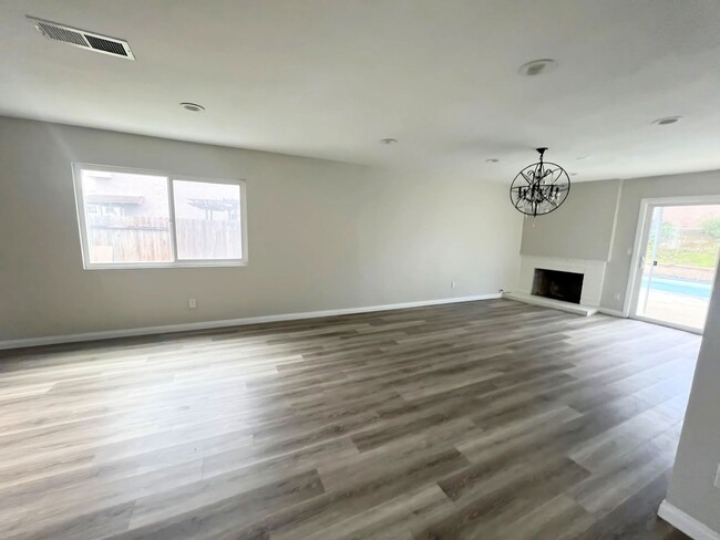 Building Photo - Two Story Home with Pool, in Corona