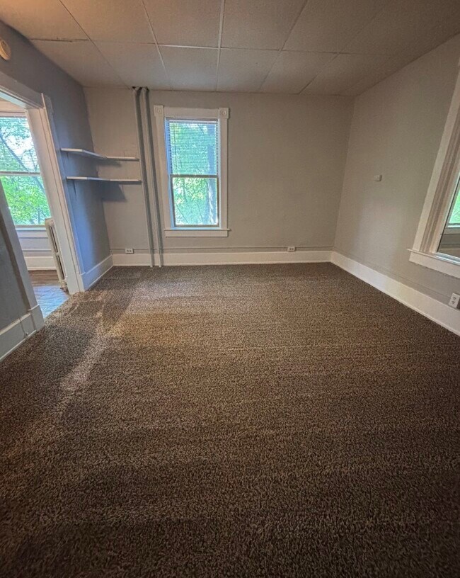 Foto del edificio - 306 E Houghton Ave