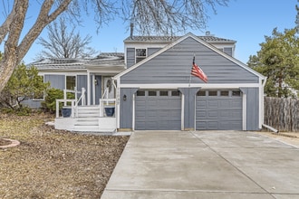 Building Photo - 11032 Brownstone Dr