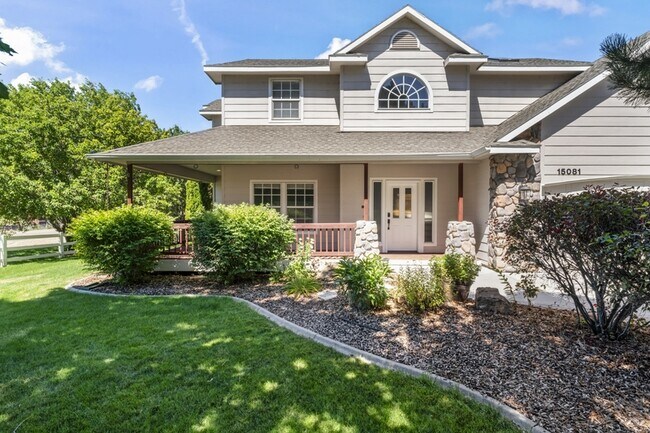 Foto del edificio - 15081 Widgeon Ave