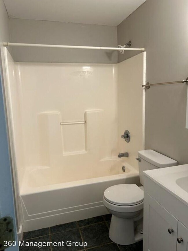 Building Photo - 2 br, 1 bath House - 105 Burley Way