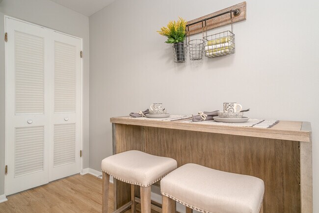 Foto del edificio - 36 S Kensington Ave