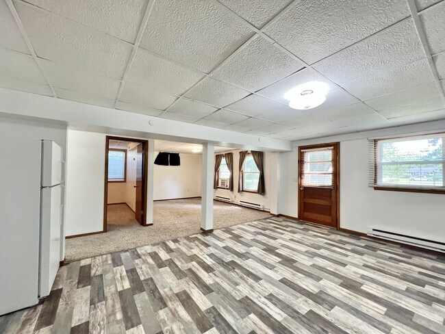 Foto del edificio - 290 Orchard Dr